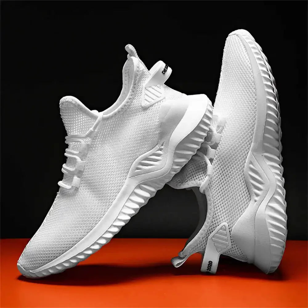 Lightweight Low Shose Casual White Sneakers Mens Running Shoes Jogging Shoes Sports Runner Fitness China Cheap